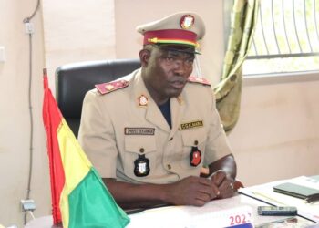 Effigies du Président Doumbouya: Le préfet de Kankan sort de ses gonds et met en garde