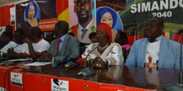 Guinée: Le Président Doumbouya bénéficie le soutien d’un collectif d’enseignants