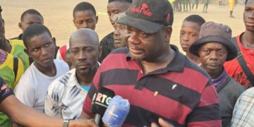 N’zérékoré: Le ministre Kéamou Bogola Haba rassure les jeunes sur les projets d’infrastructures de loisirs et sportives