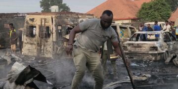 Incendie dans un garage mécanique à Lefouredakha : Plusieurs véhicules détruits