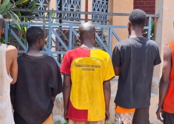 Dubreka : Cinq présumés bandits, dont un militaire radié, arrêtés lors d’une opération de la BAC