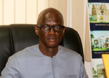 Procès de l’ancien ministre Ibrahima Kourouma : le verdict reporté au 7 mai, la défense dénonce un acharnement judiciaire