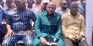 Kankan (Makonon) : Inauguration de la Maison des Jeunes, un projet porté par Mohamed Lamine Traoré, DGA de la CNSS
