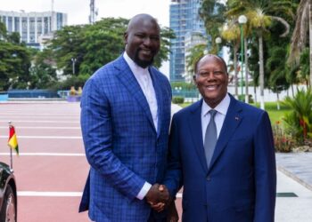 Abidjan : Le président Ouattara plaide pour des élections apaisées en Guinée