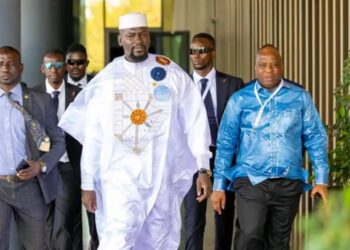 Polémique autour de l’enrôlement de Cellou Dalein : le pouvoir de Conakry clarifie les règles