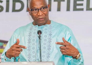 Gouvernance : Amadou Oury Bah dévoile le rapport d’évaluation des projets prioritaires et appelle à une réforme des pratiques