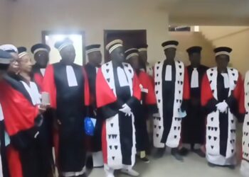 Guinée : la Cour suprême entérine le référendum constitutionnel et écarte les contestations