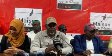 Présidentielle du 28 décembre : l’Union sacrée des forces vives de Guinée conditionne sa participation au respect de la Constitution