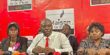 Guinée : le Forum National des Jeunes des Partis Politiques plaide pour une réduction de la caution présidentielle et met en garde contre toute récupération politique