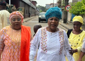 Présidentielle 2025 : Hadja Makalé Camara dépose sa candidature à la Cour suprême
