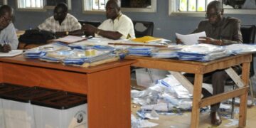 Élection Présidentielle en Guinée : un scrutin à forts enjeux et à cautions exorbitantes