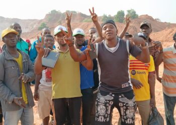 Kindia : Koliady 2 – Les jeunes bloquent une carrière pour exiger une meilleure redistribution des ressources