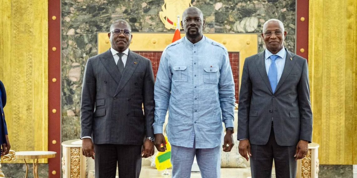Coopération bilatérale : Mamadi Doumbouya reçoit le Premier ministre bissau-guinéen Ilídio Té Vieira au Palais Mohammed V