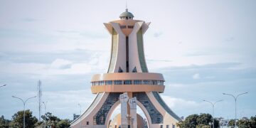 Le Burkina Faso rejette un rapport de HRW accusant son armée d’avoir tué 1255 civils depuis 2023
