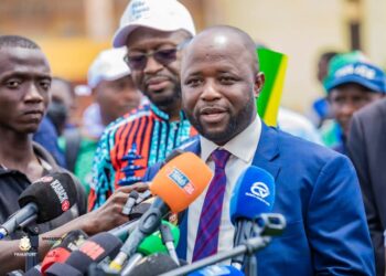 Guinée : le ministère de la Fonction publique annonce une opération d’assainissement autour des bâtiments administratifs