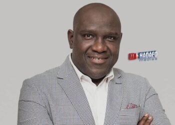 Médias : la HAC annule la sanction interdisant à Lamine Guirassy d’exercer le journalisme en Guinée
