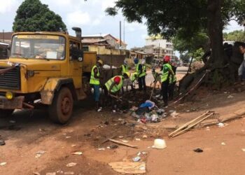 Conakry : une vaste opération de curage des caniveaux sera lancée du 12 mai au 12 juin 2026
