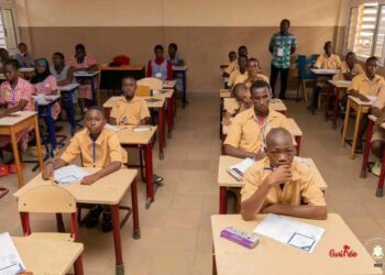 CEE 2026 : Plus de 338 000 candidats affrontent les premières épreuves à travers la Guinée
